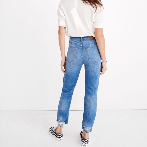 Madewell Classic Straight Jeans in Novello Wash - Picture 5 of 7